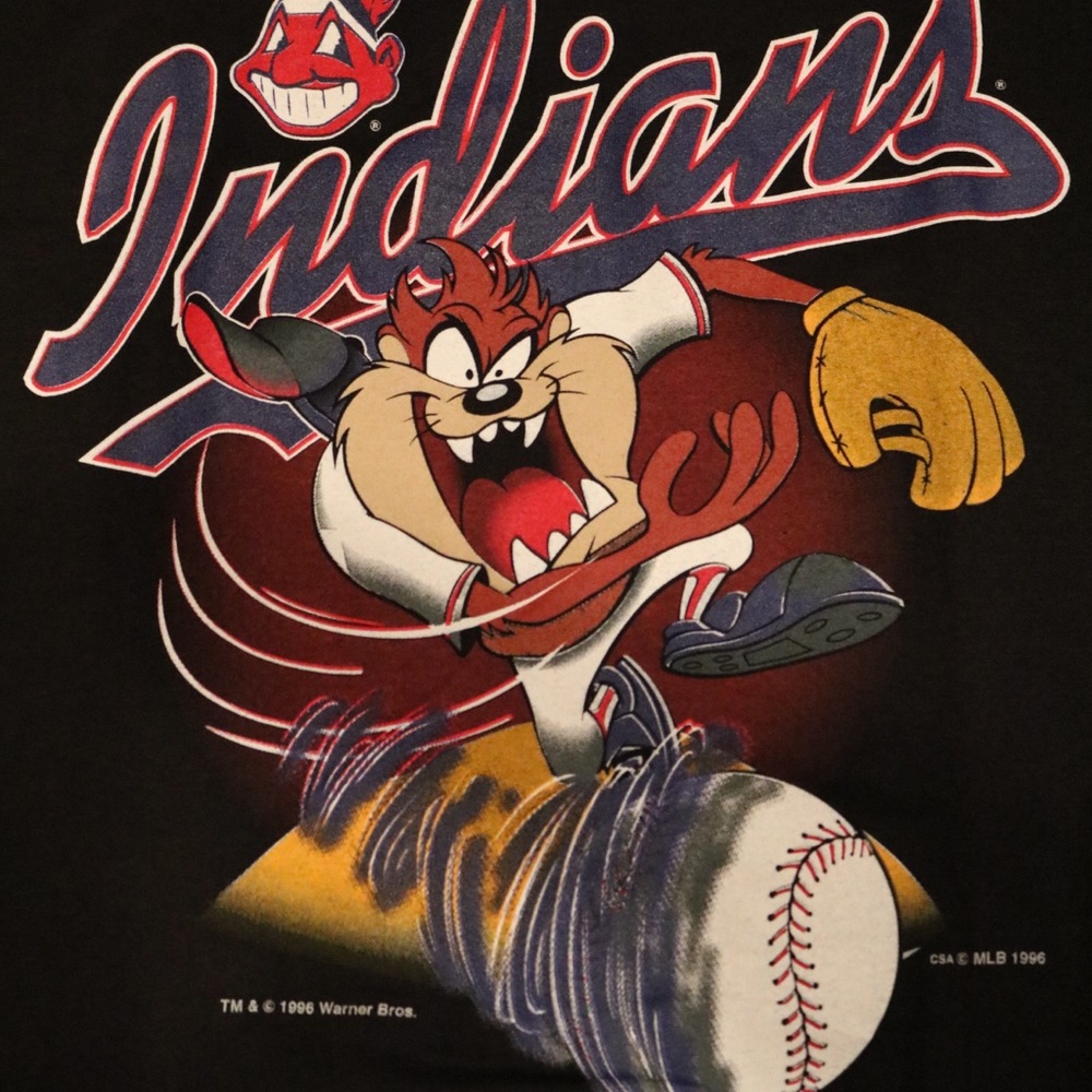 Vintage 1996 Cleveland Indians-Tasmanian T 🔥💨 - Picture 3 of 7